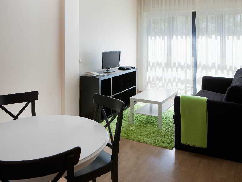 Apartamentos Th La Florida Μαδρίτη Εξωτερικό φωτογραφία