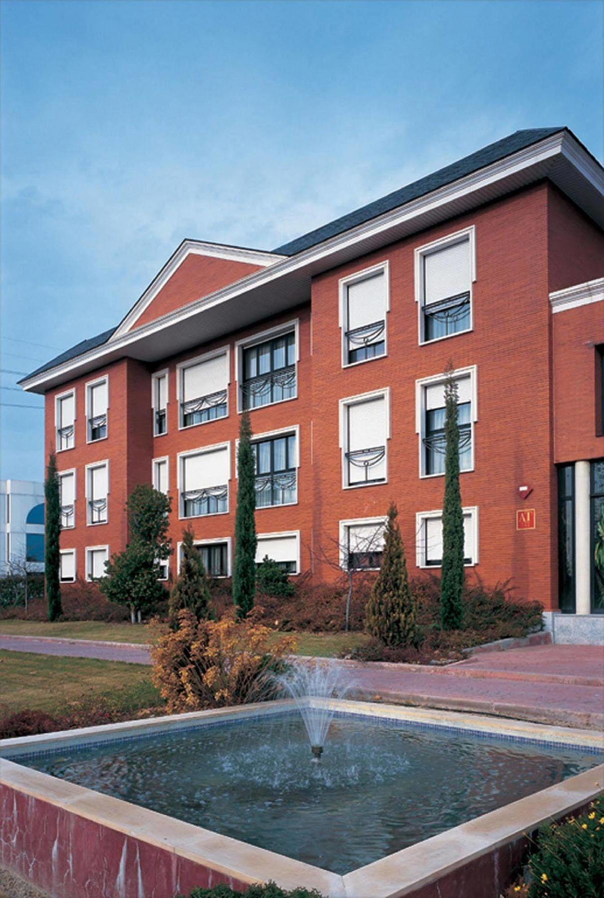 Apartamentos Th La Florida Μαδρίτη Εξωτερικό φωτογραφία