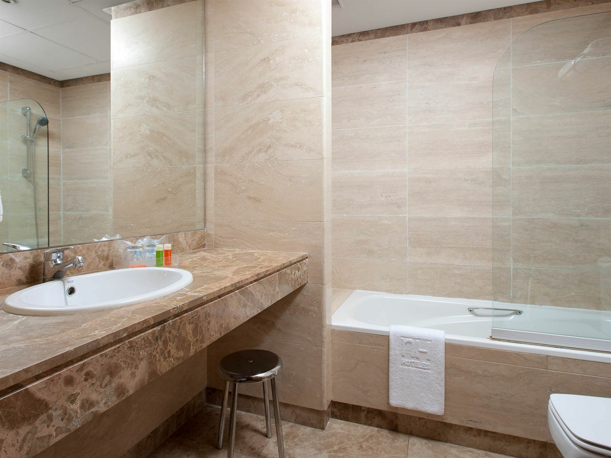Apartamentos Th La Florida Μαδρίτη Εξωτερικό φωτογραφία